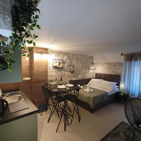 Tamara Apartment